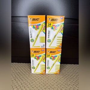 BIC BL24 Brite Liner Yellow Highlighter Markers Chisel Point Box Of 24 - 4 packs